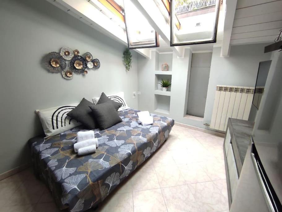 Free Parking Tiny House Wifi Netflix 15 Minuti Dal Duomo Leilighet Milano Eksteriør bilde