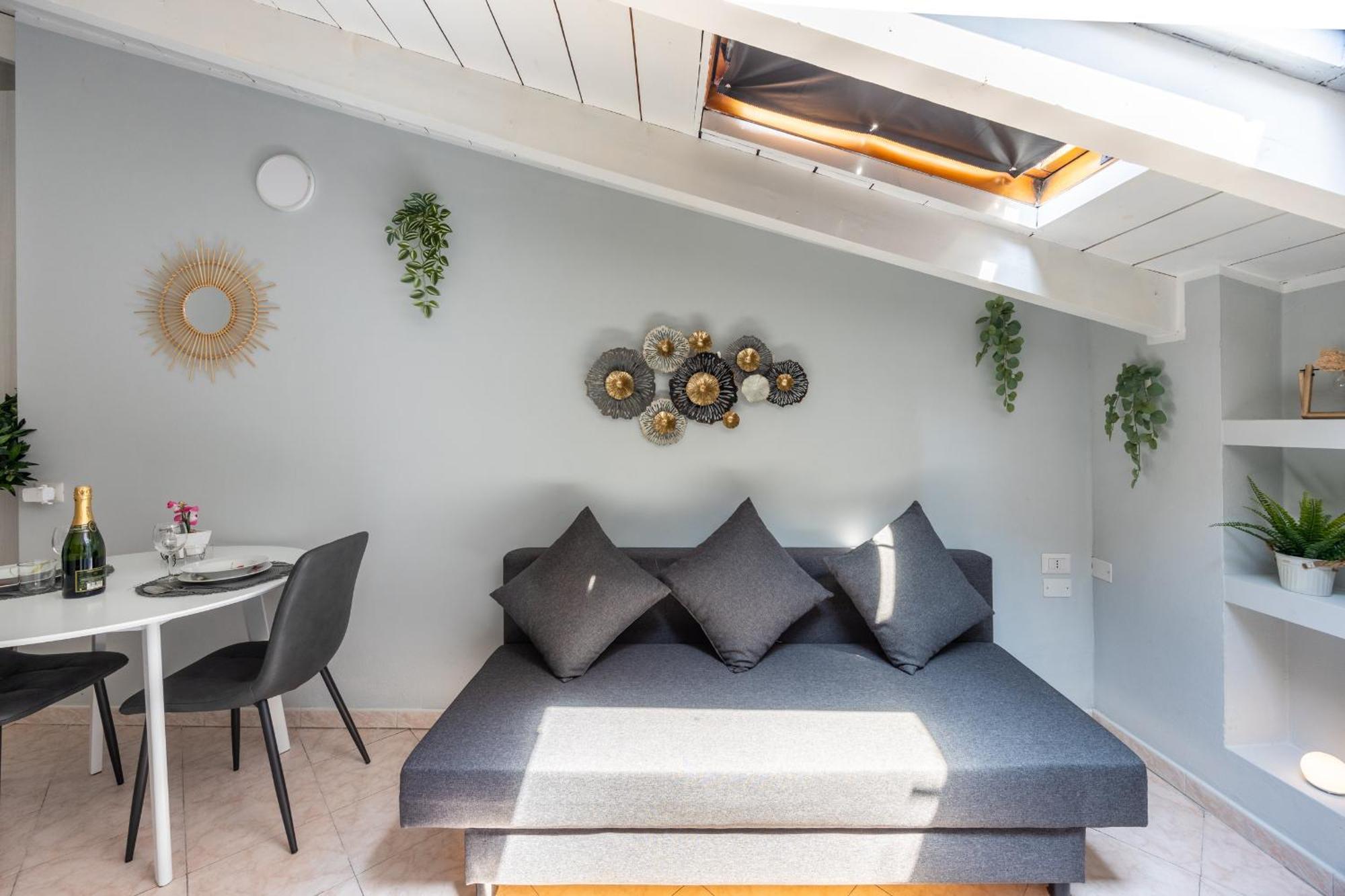 Free Parking Tiny House Wifi Netflix 15 Minuti Dal Duomo Leilighet Milano Eksteriør bilde