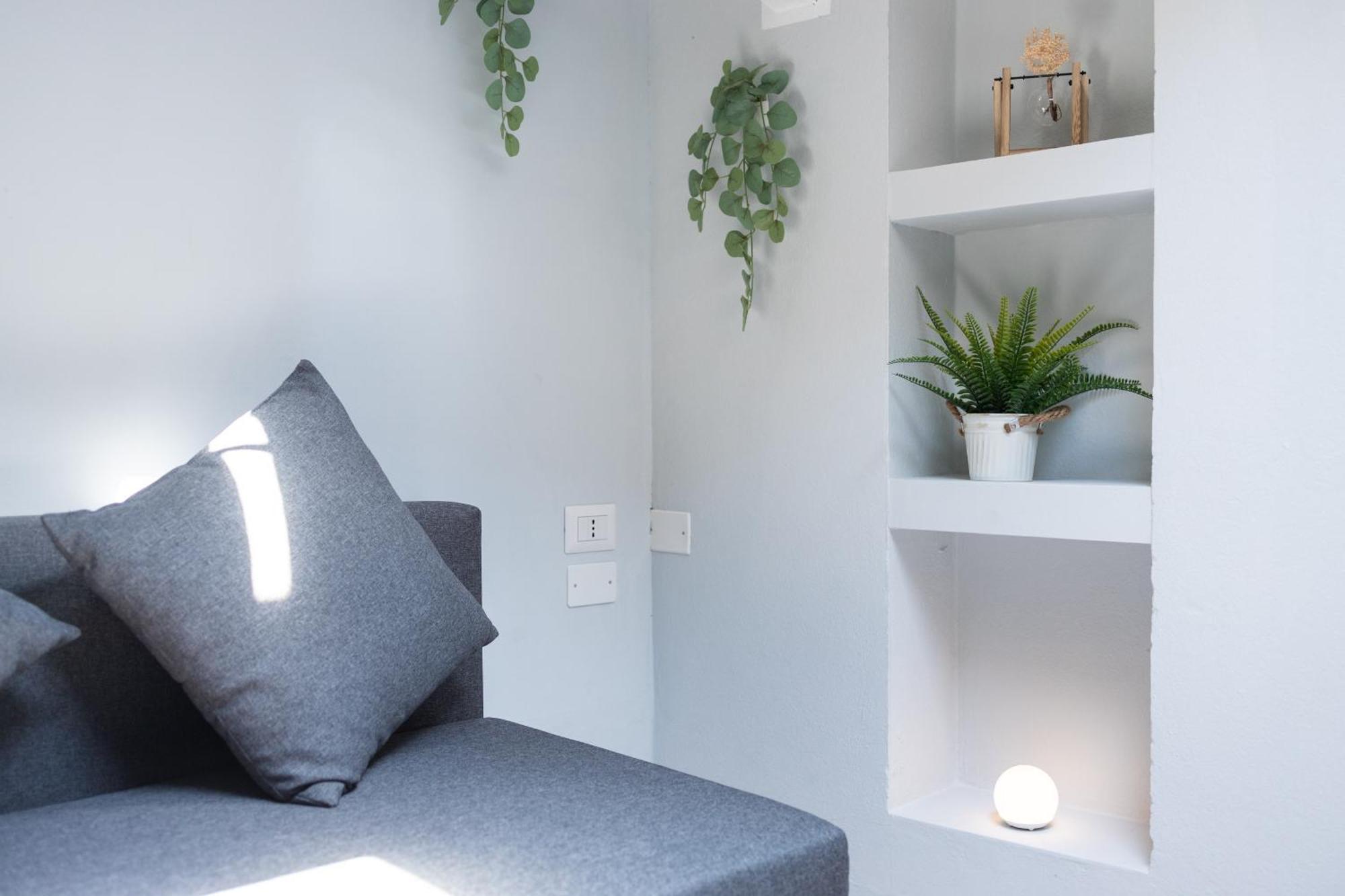 Free Parking Tiny House Wifi Netflix 15 Minuti Dal Duomo Leilighet Milano Eksteriør bilde
