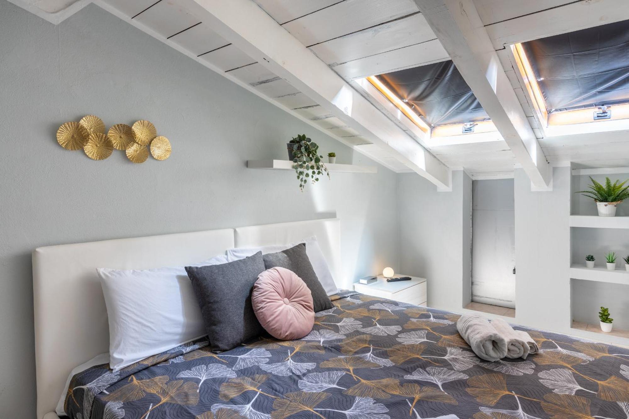 Free Parking Tiny House Wifi Netflix 15 Minuti Dal Duomo Leilighet Milano Eksteriør bilde